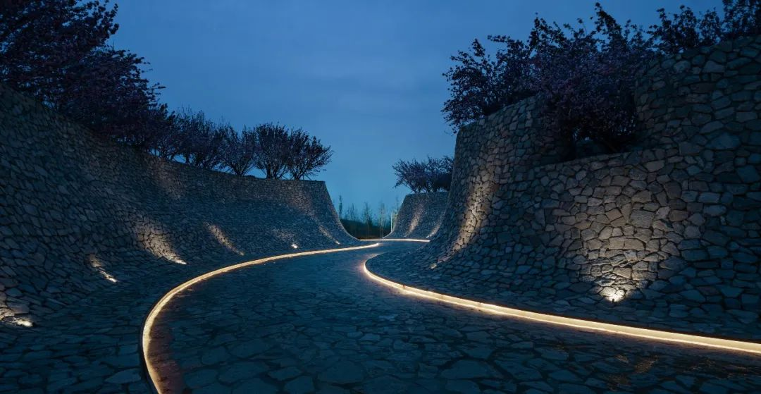 1734677281179842.jpg 1734677234573.jpg